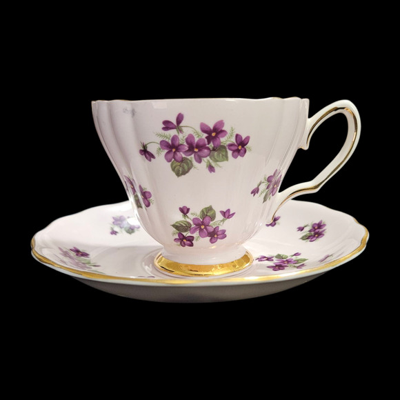 Colclough Bone China Purple Violet Teacup & Saucer Set England Gold Trim Floral - Picture 1 of 6